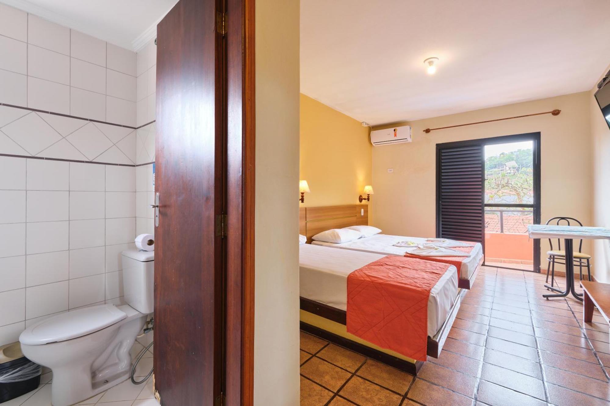 Hotel Ponta das Toninhas Ubatuba Esterno foto